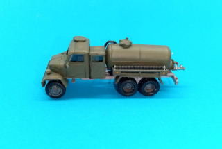 Praga V3S s budkou - Fekál - patinovaný 1:87