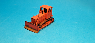 Buldozer T-4A - 1:87    