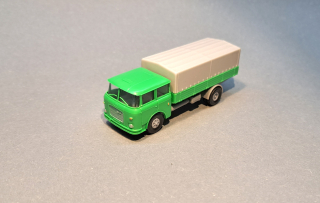 Škoda 706 - valník s plachtou